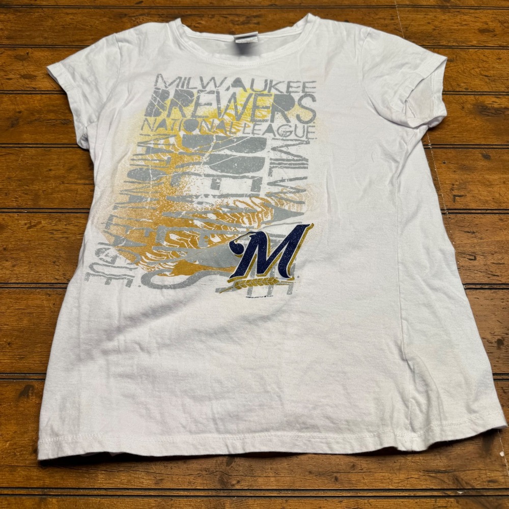 Milwaukee Brewers National‎ League Women's White Graphic T-Shirt Size XL